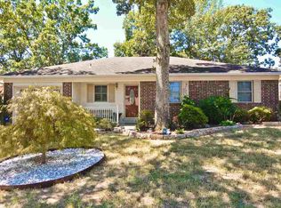 115 Greentree Rd, Sherwood, AR 72120