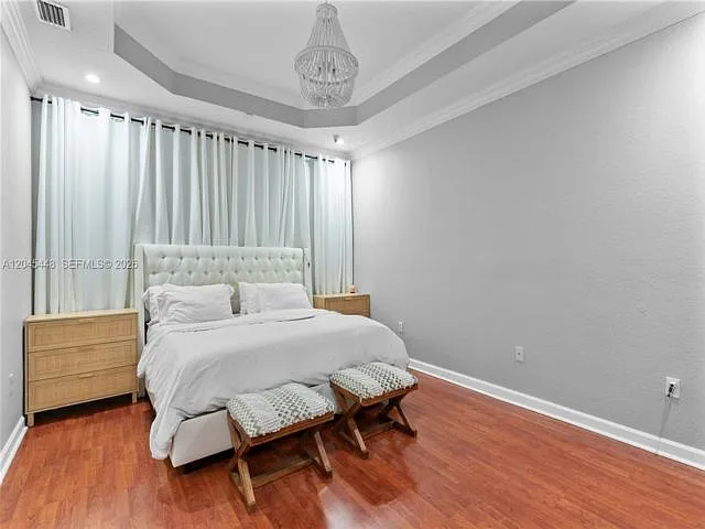 3 bed, 2.5 bath, 1800 sqft, $3,600 — Photo 4