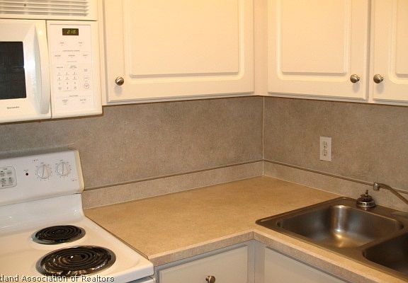 2nd image of 735 S Lakeview Rd Unit 18