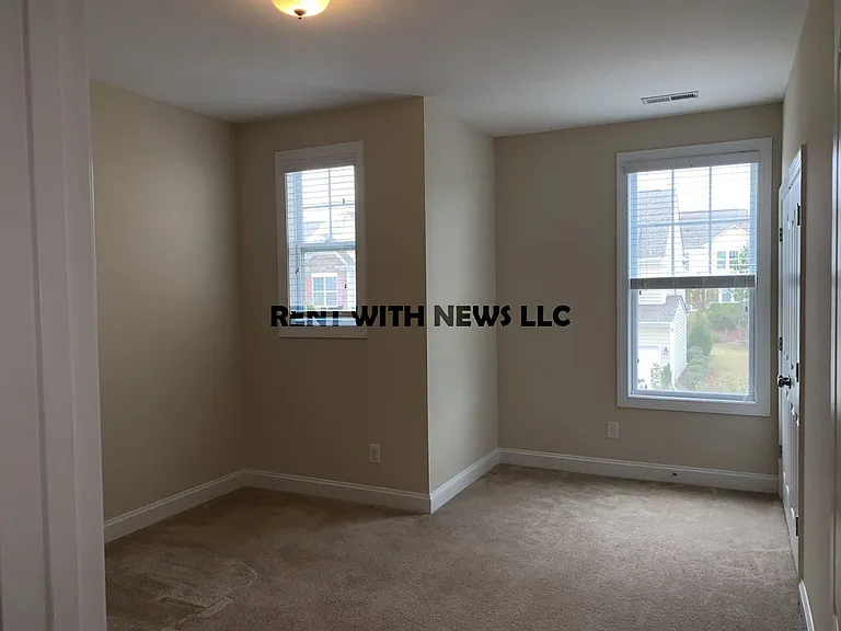 529 Finnbar Dr — Photo 14