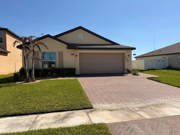 4239 Abernathy Way, Fort Pierce, FL 34947