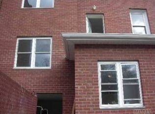 4611 Junction Blvd, Flushing, NY 11368