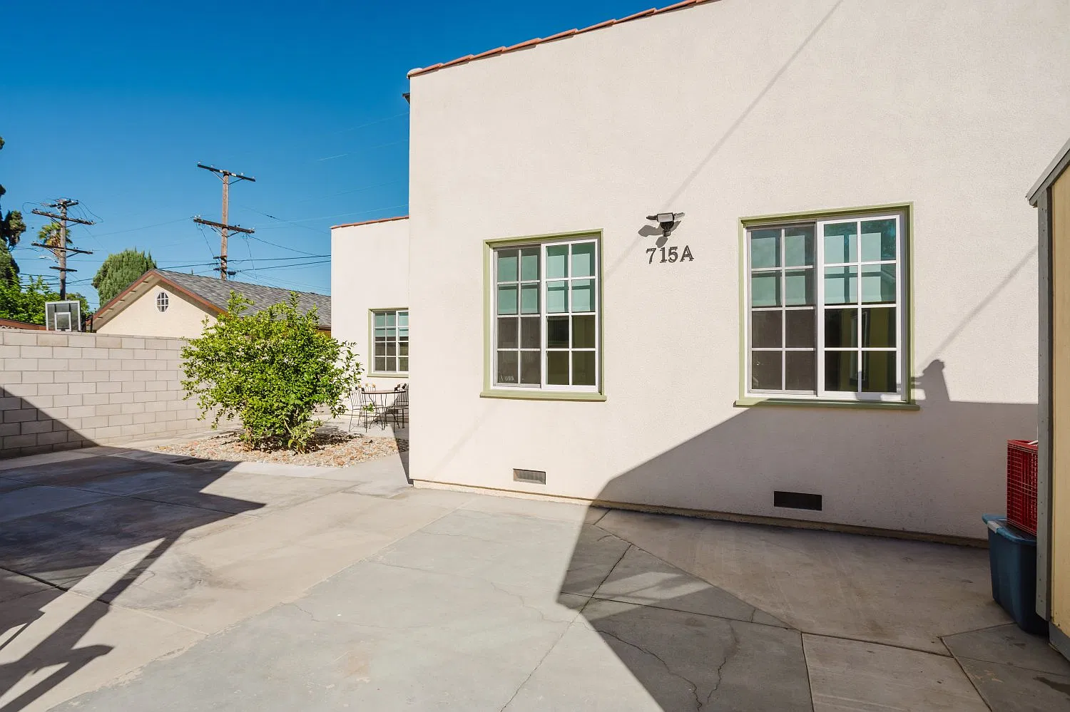 2 bed, 903 sqft, $3,850 — Photo 1