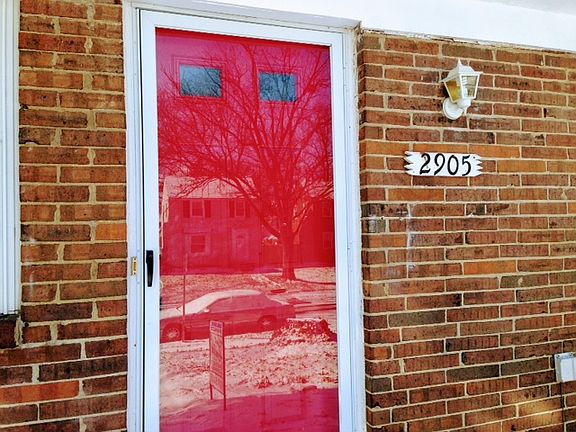 2nd image of 2905 Dresden St