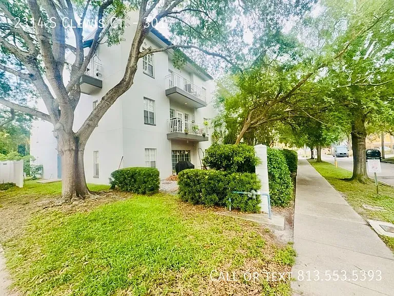 2314 S Clewis Ct #301 — Photo 14