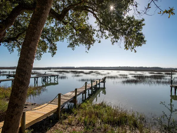 1599 Terns Nest Rd, Charleston, SC 29412