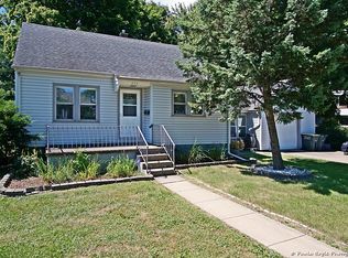 255 Harrison Blvd, Valparaiso, IN 46383