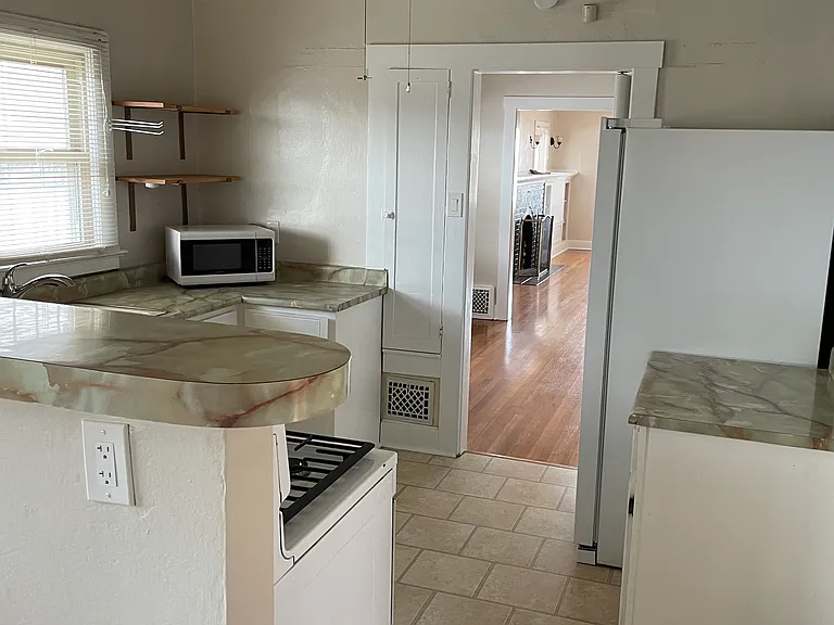 3804 Cambridge Ave — Photo 8