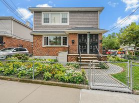 137-19 257th St, Rosedale, NY
