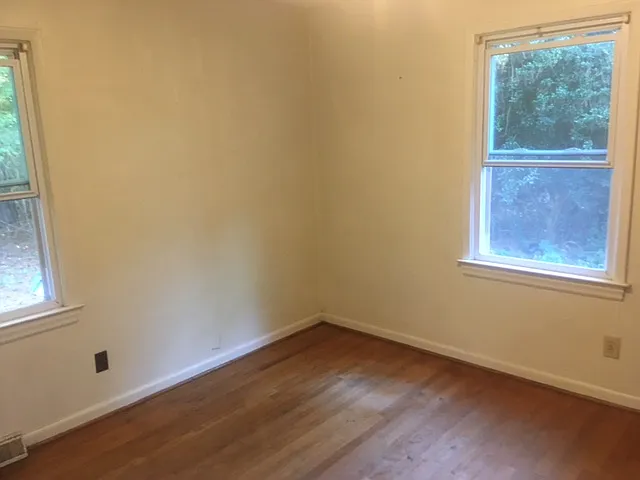 100 Alaska Ln — Photo 4
