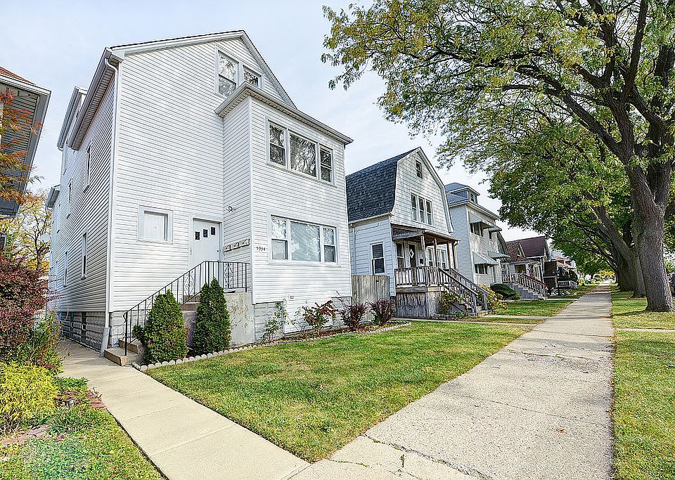 1st image of 5934 W Eastwood Ave #2