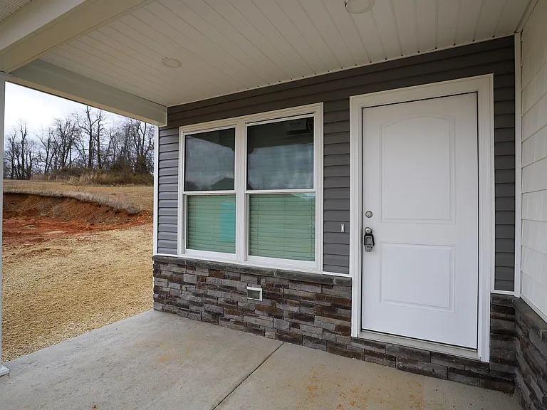 174 Creekvale Dr #B — Photo 21