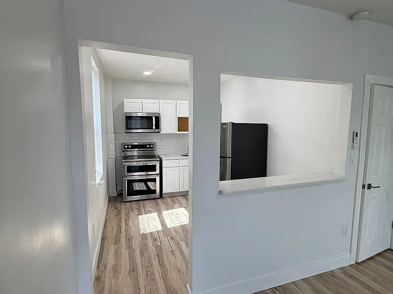 5503 W Girard Ave #3 — Photo 2