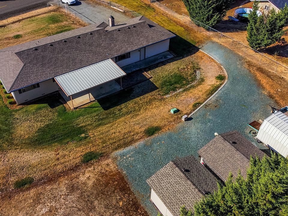 1st image of 1345 Burbridge Dr