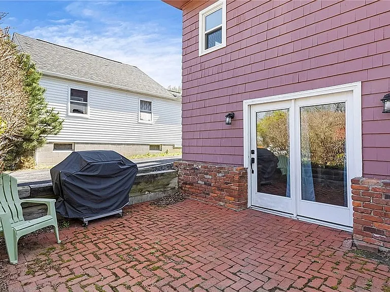 3073 E Henrietta Rd — Photo 17