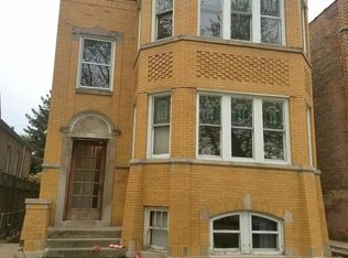5057 W Newport Ave #2, Chicago, IL 60641