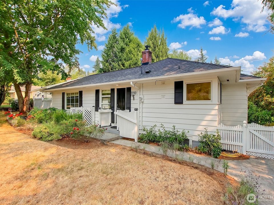 1st image of 2250 NE 175th Street