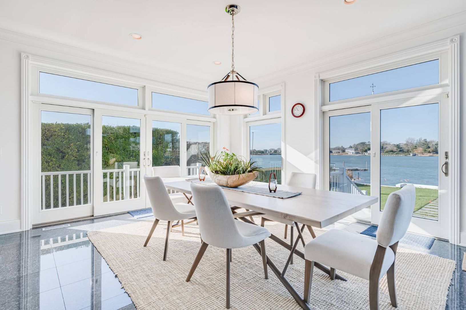 Dining by the sea