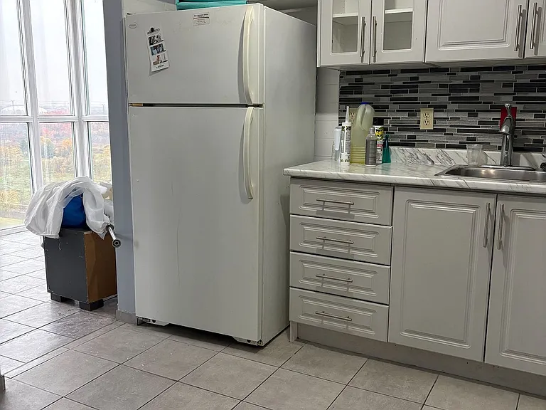 61 Markbrook Ln #1601 — Photo 6