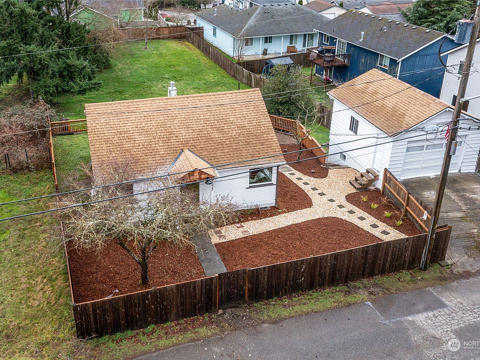 1st image of 2321 S Flower Avenue