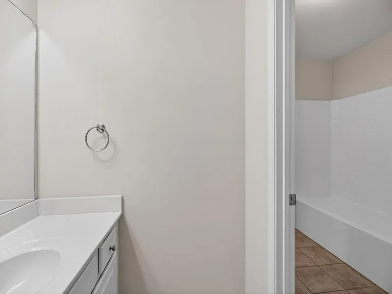 2935 Whitfield Ave — Photo 56
