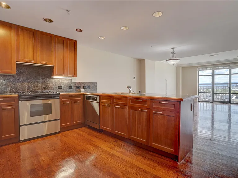 1590 Little Raven St #804 — Photo 6