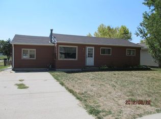 1123 17th St, Gothenburg, NE 69138