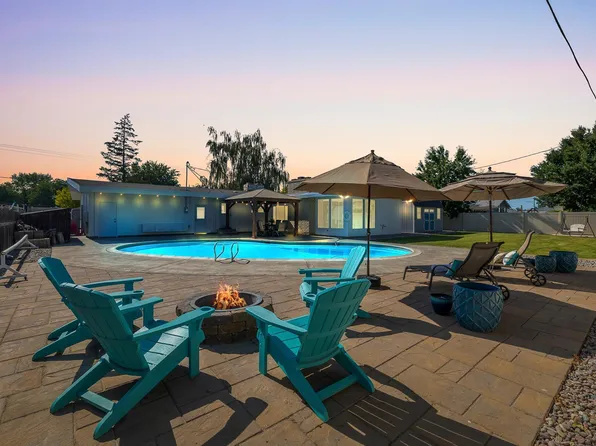 505 Road 40, Pasco, WA 99301