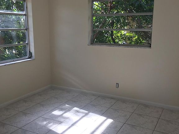 corner bedroom