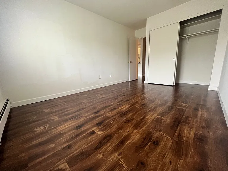 Ariel Place — Photo 23