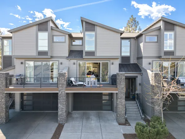 3051 NW Canyon Springs Pl, Bend, OR 97703