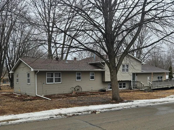 1304 Swanhill Dr, Albert Lea, MN 56007