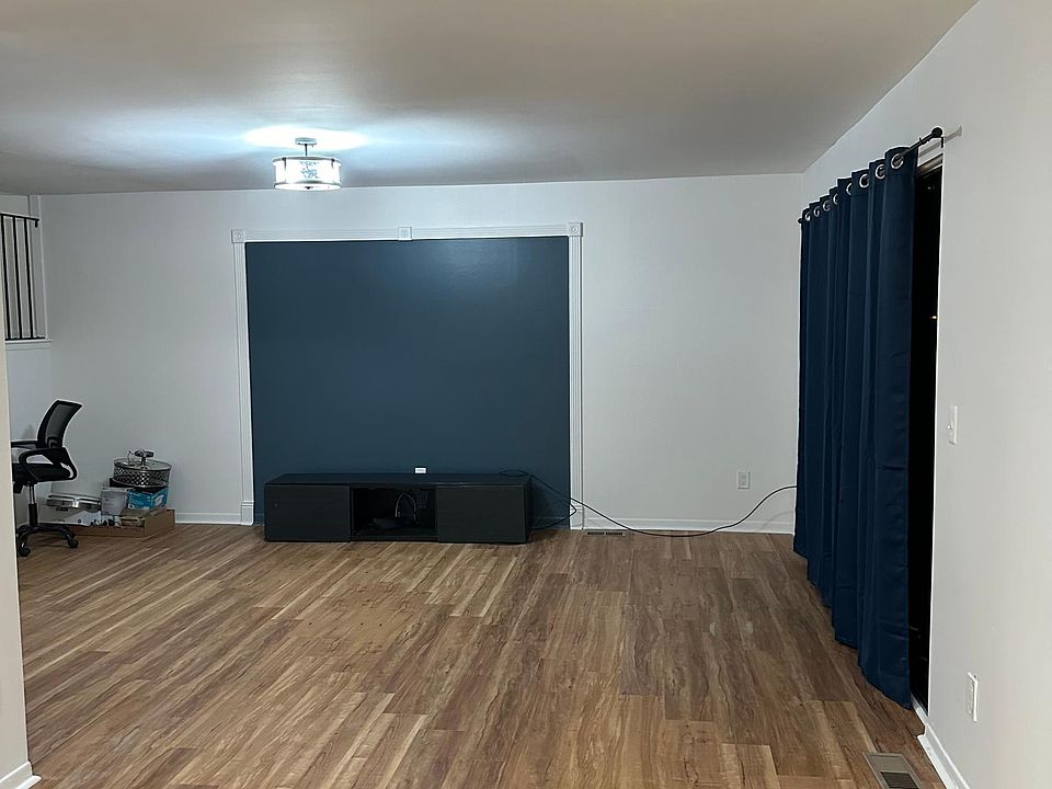 1st image of 26130 Summerdale Dr #1