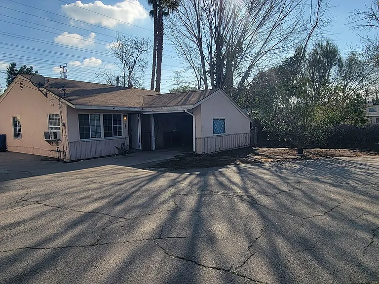 9000 Wilbur Ave. LLC — Photo 1