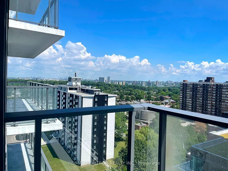 4010 Eglinton Ave W #1305 — Photo 16