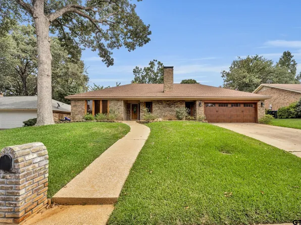 1208 Tiffany Ln, Longview, TX 75604