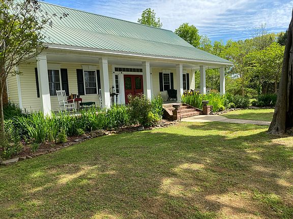 4th image of 130 Clayton Rd