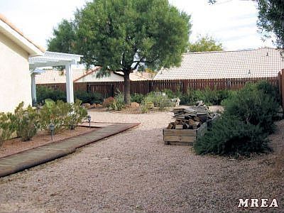 Side Yard and RV Parking