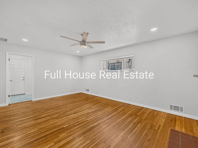 3500 Pitt St NE — Photo 25