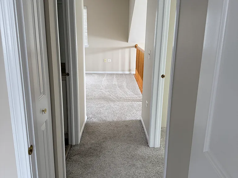 54 Rolling Oaks Rd #D — Photo 5