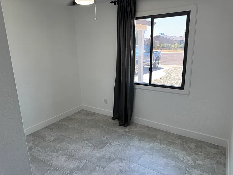 4553 N 82nd Ln — Photo 12