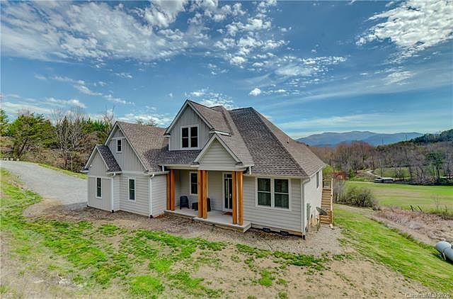 1st image of 146 Feather Ln