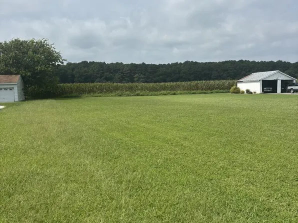 8 Metompkin Rd #8, Bloxom, VA 23308