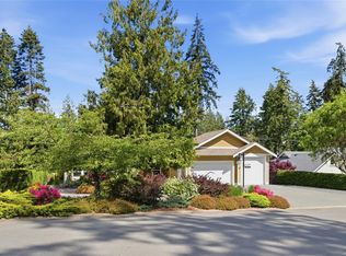 3831 Creekside Dr, Nanaimo, BC V0R1G0