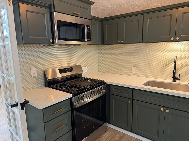 1785 W 14th Ave #B — Photo 15