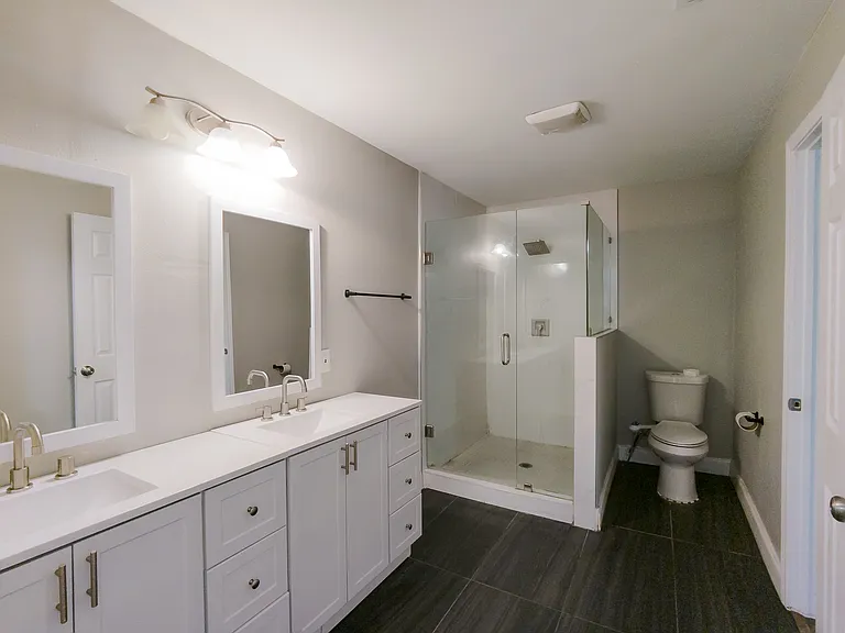 1222 S Peachtree Rd — Photo 21