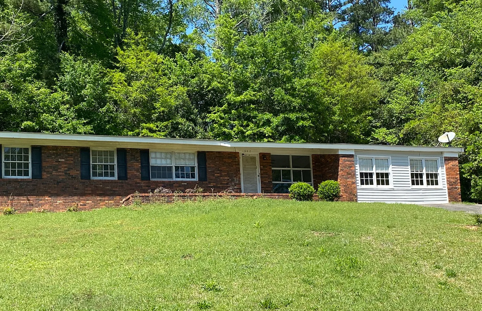 3 bed, 1377 sqft, $1,500 — Photo 1