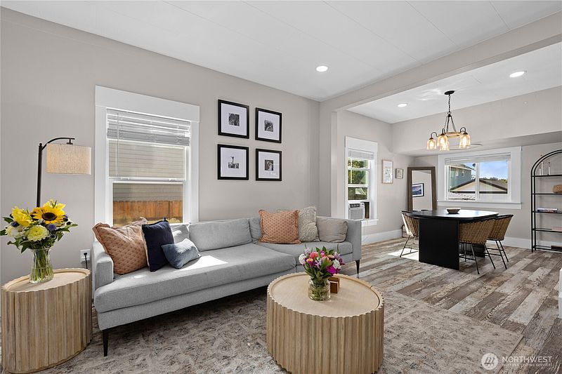 4th image of 1702 Griffin Avenue