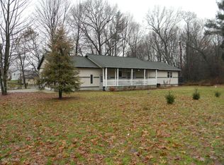 2994 Lakeshore Rd, Twin Lake, MI 49457