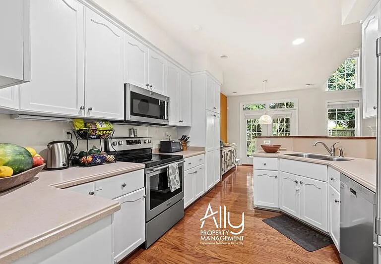 362 Grayrock Dr — Photo 37